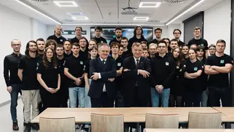 zdjęcie grupowe Misja Hype